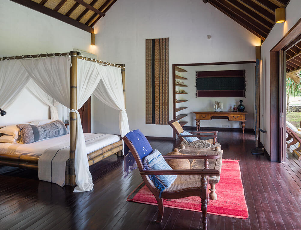 Sira Beach House - Master bedroom layout